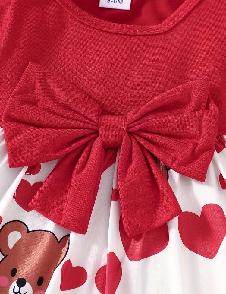 Abito in tulle con motivo amore per San Valentino