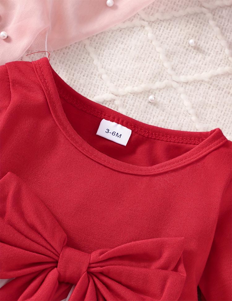 Abito in tulle con motivo amore per San Valentino