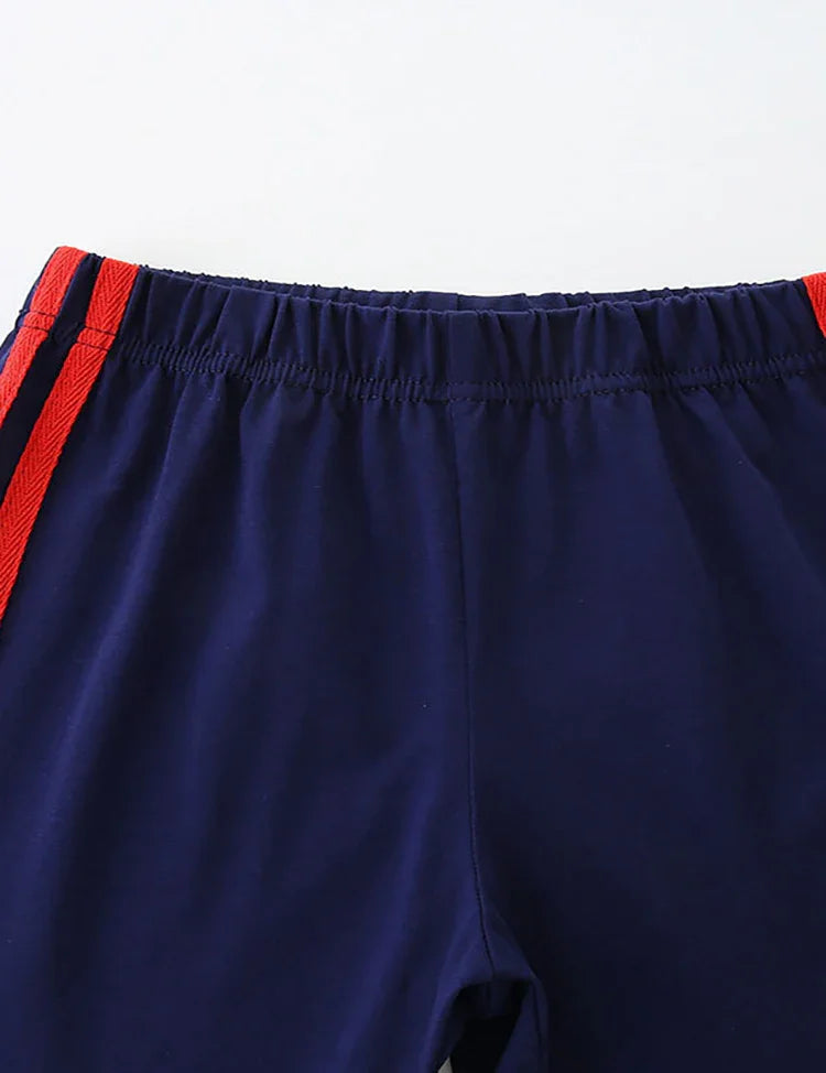 Set di maglietta e pantaloncini con stampa di auto